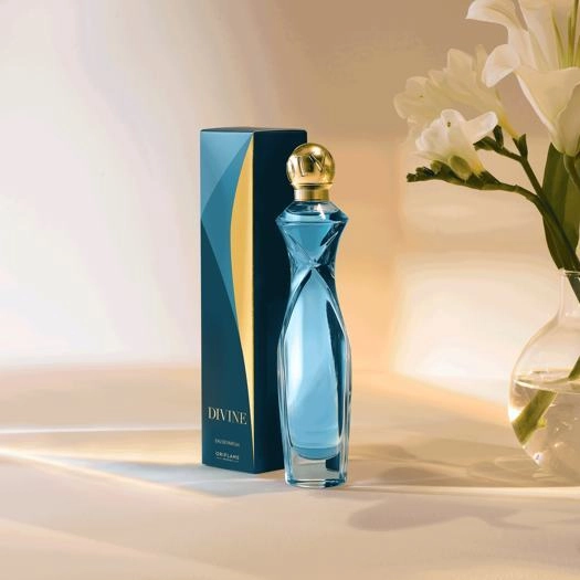 عطر دیواین آبی اوریفلیم